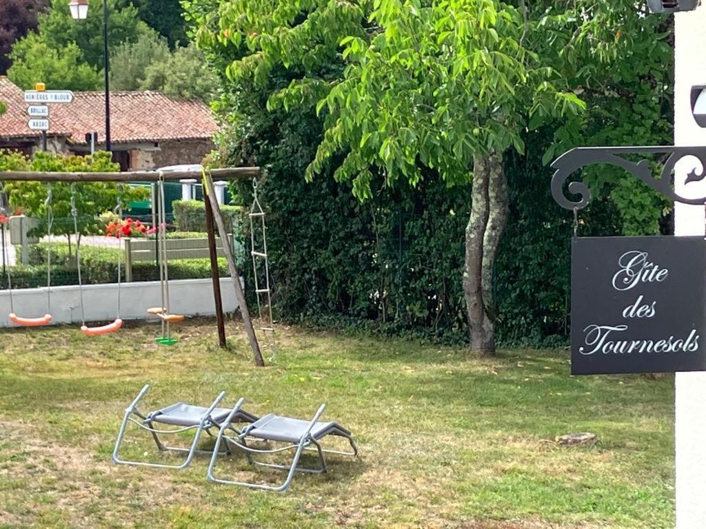Gite Des Tournesols Oradour-Fanais Exterior photo